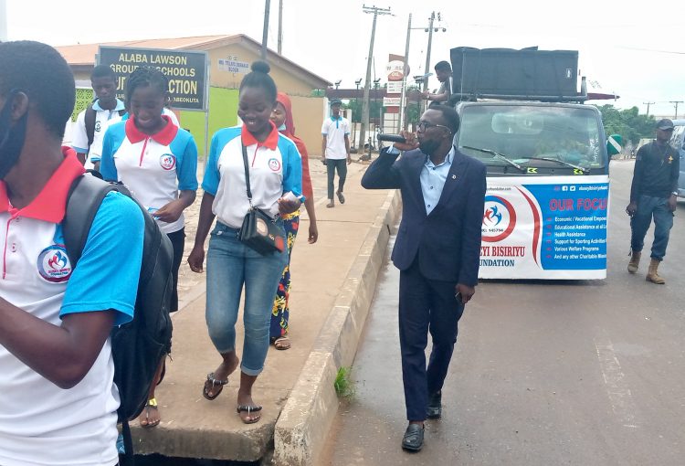 OBF SENSITIZE PUBLIC ON FLOOD PREPAREDNESS AND MITIGATION METHOD