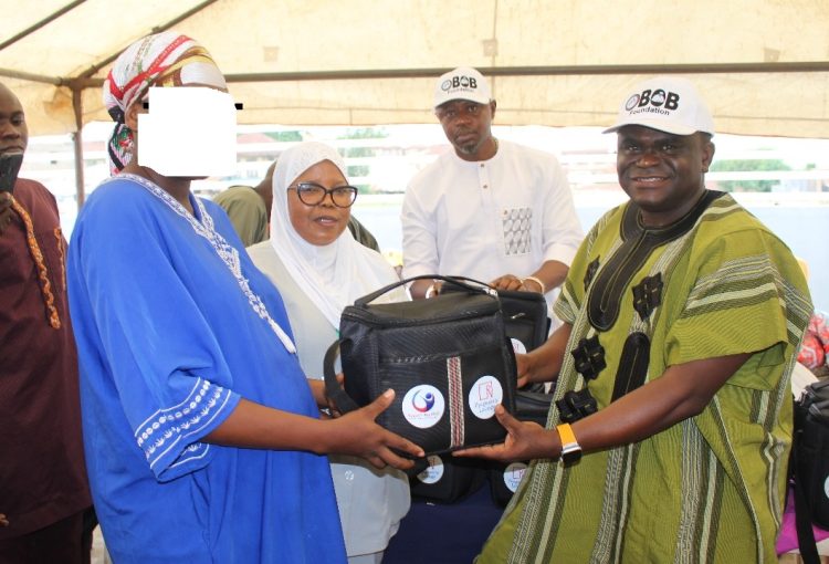 Oluseyi Bisiriyu Foundation Conducts Community Health Outreach, Donates Pregnancy Kits and Gifts to Ogun Health Centers in Abeokuta.